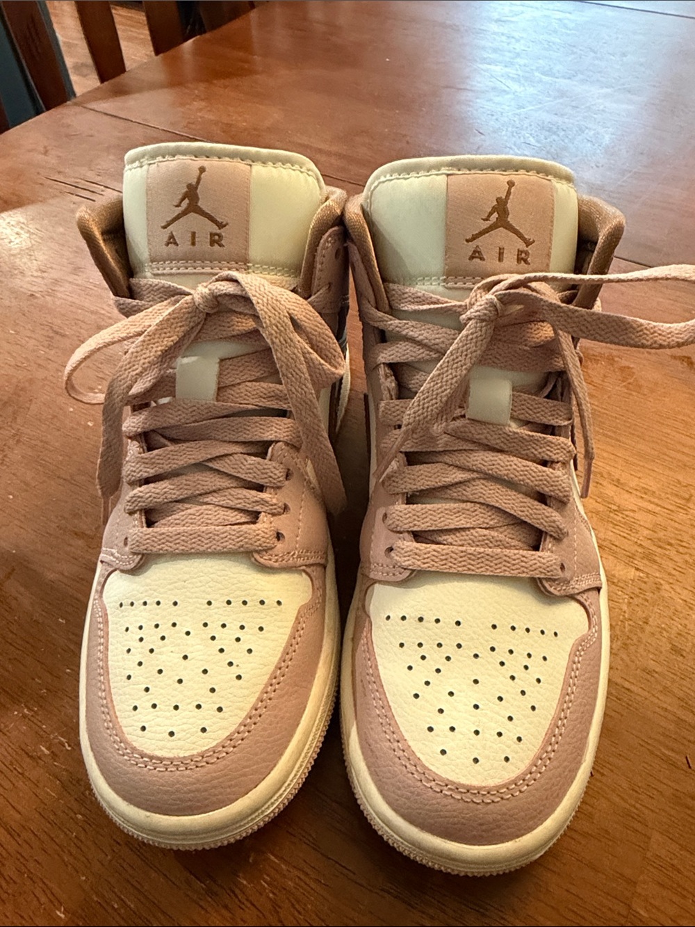 Jordan Kids Light Pink and White High-Top Sneakers